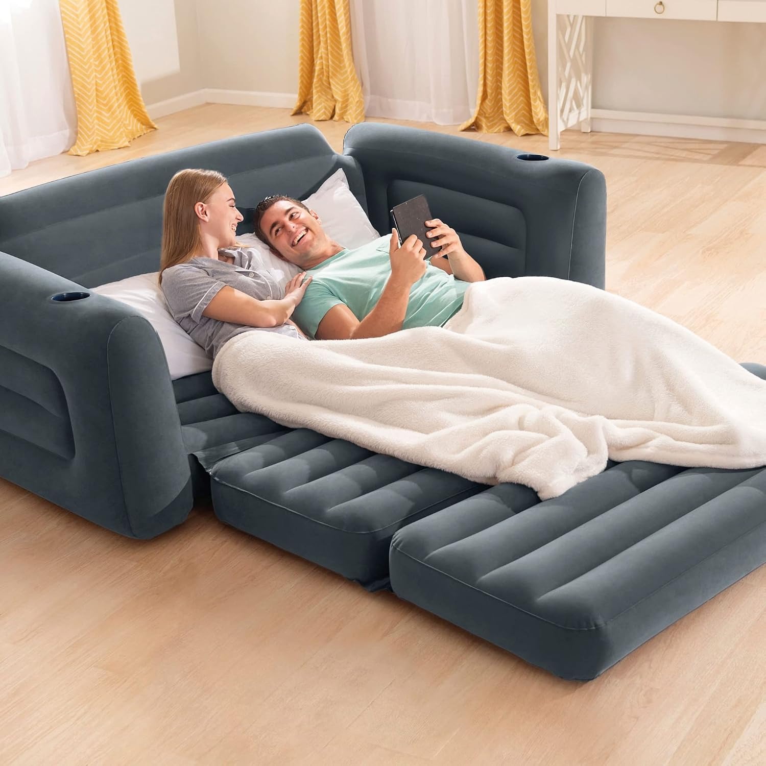 Intex Inflatable Pull Out Sofa Bed: image 4